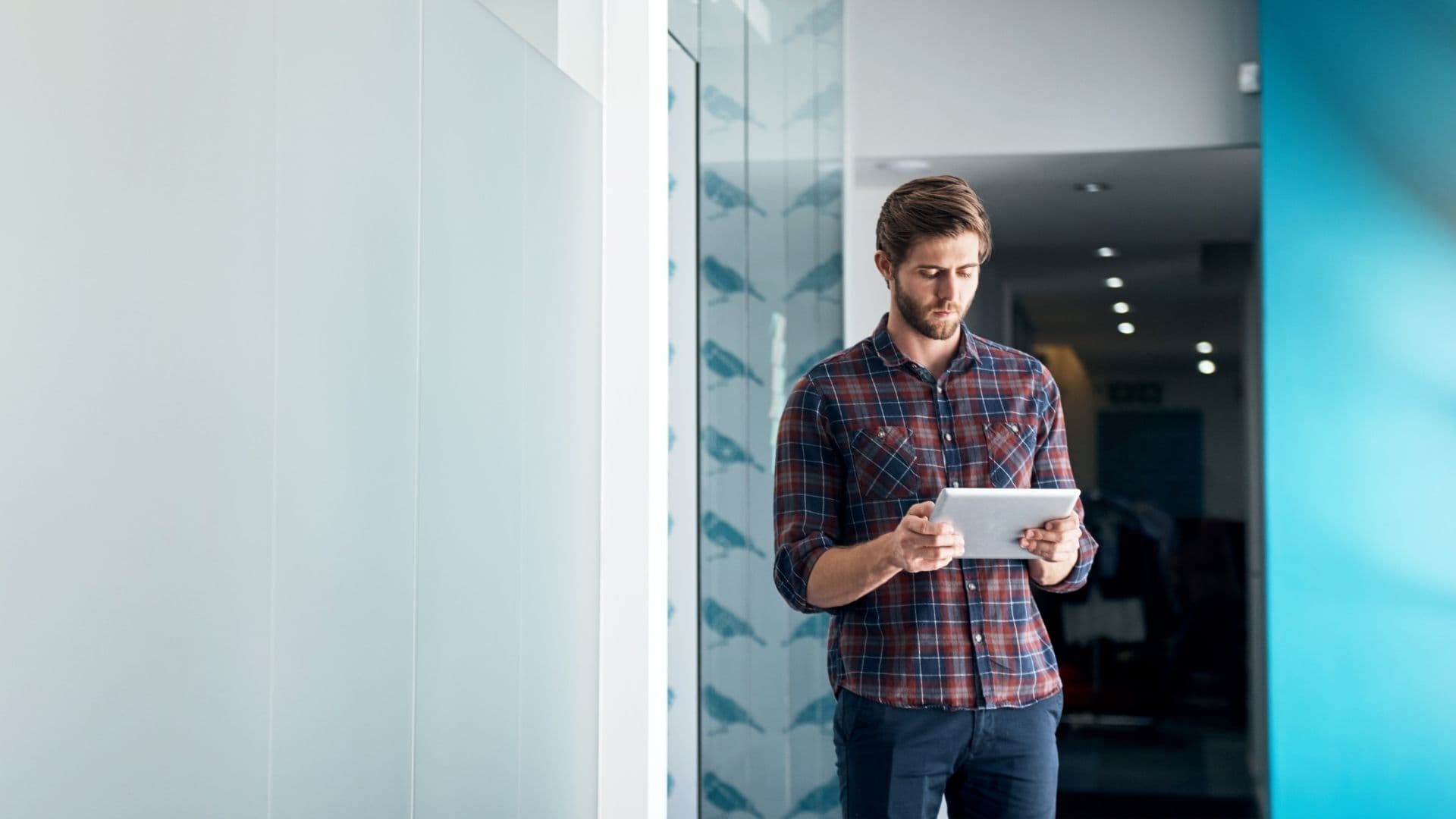 3 SaaS Marketing Mistakes (& How to Reach the Right Audience)